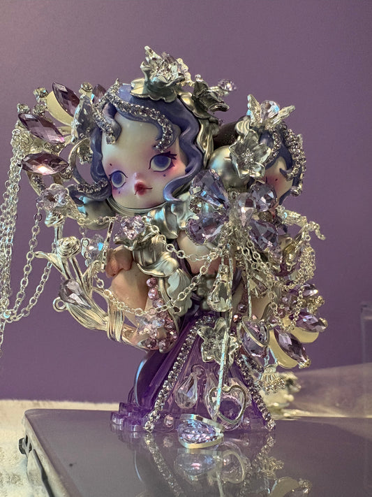 Skullpand-the feast begins-Grape Scissors