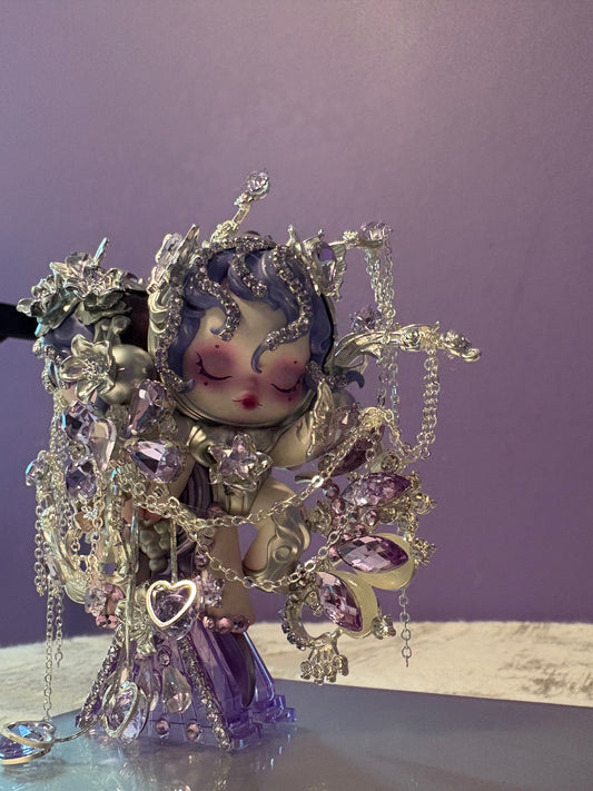 Skullpand-the feast begins-Grape Scissors